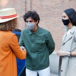 Victoria Federica en La Ventas junto a su madre la Infanta Elena y su amigo el influencer Tomás Páramo.