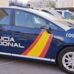 Vehículo de la Policía Nacional. POLICÍA NACIONAL