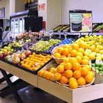 Frutas en un supermercado