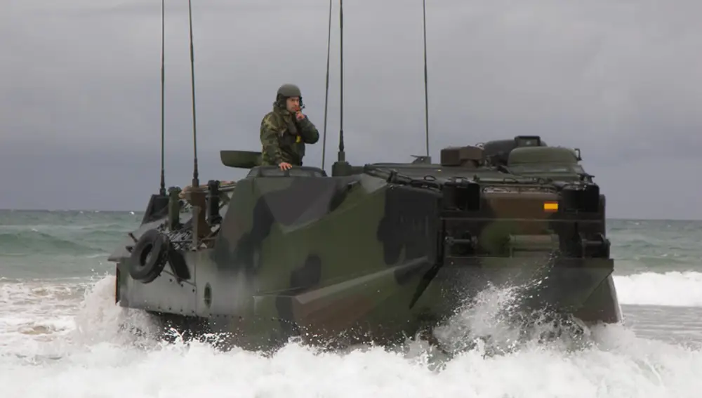 Vehículo anfibio de la Infantería de Marina española