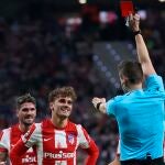 Griezmann fue expulsado en el minuto 52 del Atlético - Liverpool