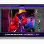 Con la aplicación en ventana, se puede apreciar como MacOs se adapta al "notch" y prescinde de bandas negras.