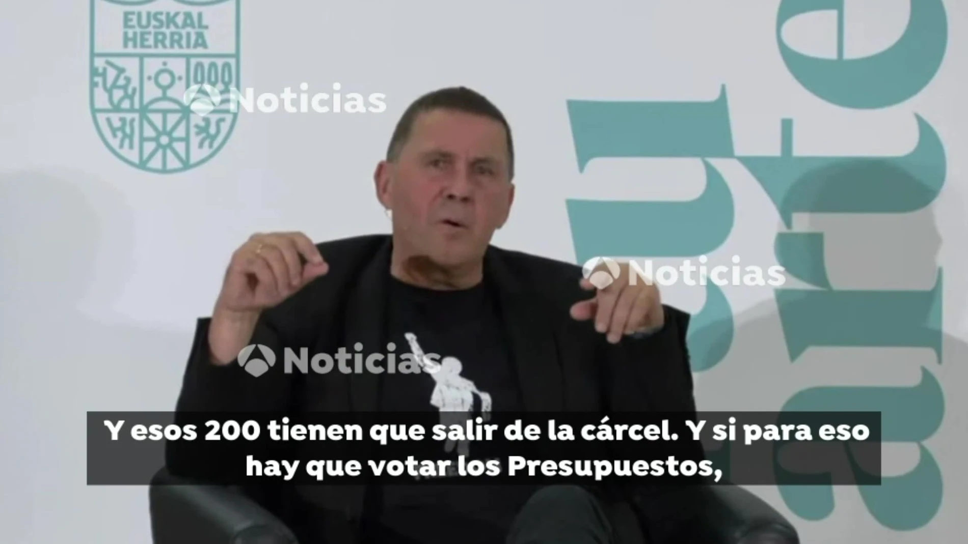 Otegi, a Bildu: “Tenemos a 200 presos en la cárcel. Si para sacarlos hay que votar a favor de los Presupuestos, votamos”