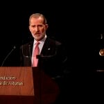 OVIEDO, 22/10/2021.- El rey Felipe VI pronuncia un discurso durante la ceremonia de entrega de los Premios Princesa de Asturias, celebrada este viernes en el Teatro Campoamor de Oviedo. EFE/ Ballesteros