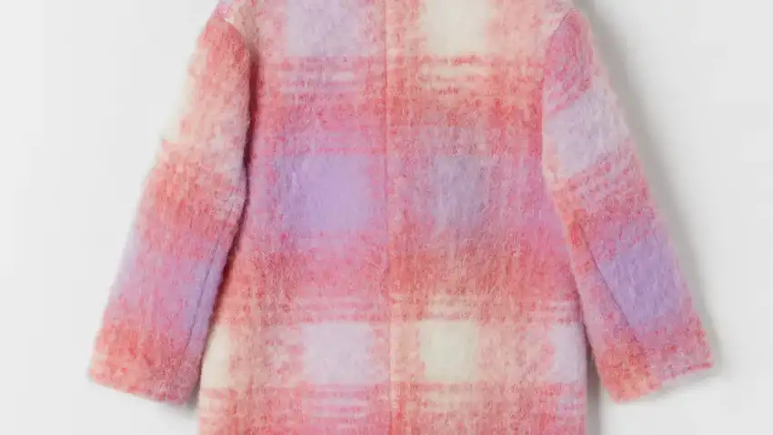 Abrigo estructura cuadros.