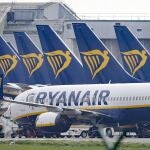 Aviones de Ryanair en el aeropuerto de Dublín