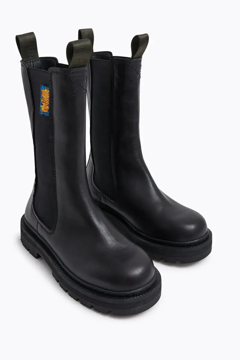 Botas de media caña.