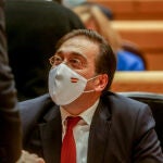 El ministro de Asuntos Exteriores, Unión Europea y Cooperación, José Manuel Albares, durante una sesión de control al Gobierno en el Senado, a 2 de noviembre de 2021, en Madrid, (España)