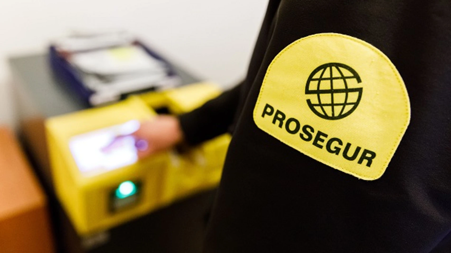 Prosegur Cash, un servicio pionero. PROSEGUR CASH