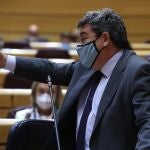 El ministro de Seguridad Social, José Luis Escrivá, interviene durante la sesión de control al Gobierno