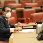 El letrado de las Cortes Enrique Arnaldo, candidato del PP, en su comparecencia ante la comisión de nombramientos del Congreso