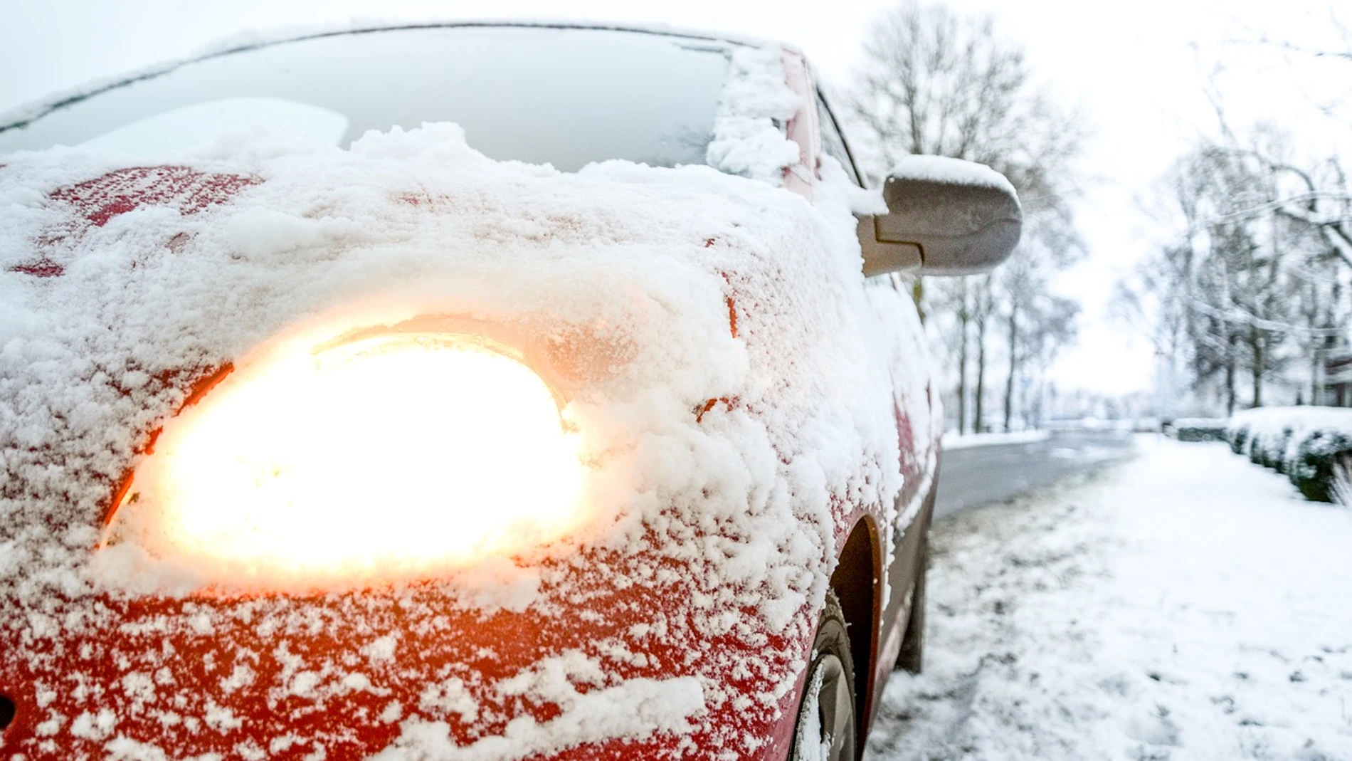 Coche en invierno