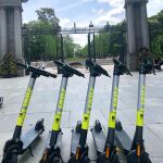 patinetes en el parque del Retiro