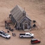 Imagen aérea del set de rodaje de "Rust", película protagonizada por Alec Baldwin