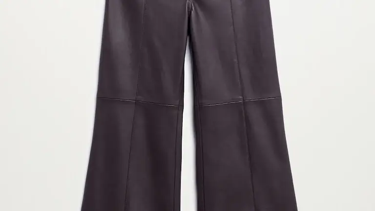 Pantalón wide leg piel.
