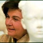 Carmen Laffón, Premio Nacional de Artes Plásticas y académica de la Real Academia de Bellas Artes de San Fernando