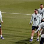 Busquets, en un entrenamiento con la selección