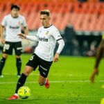 Álex Blanco con el Valencia.