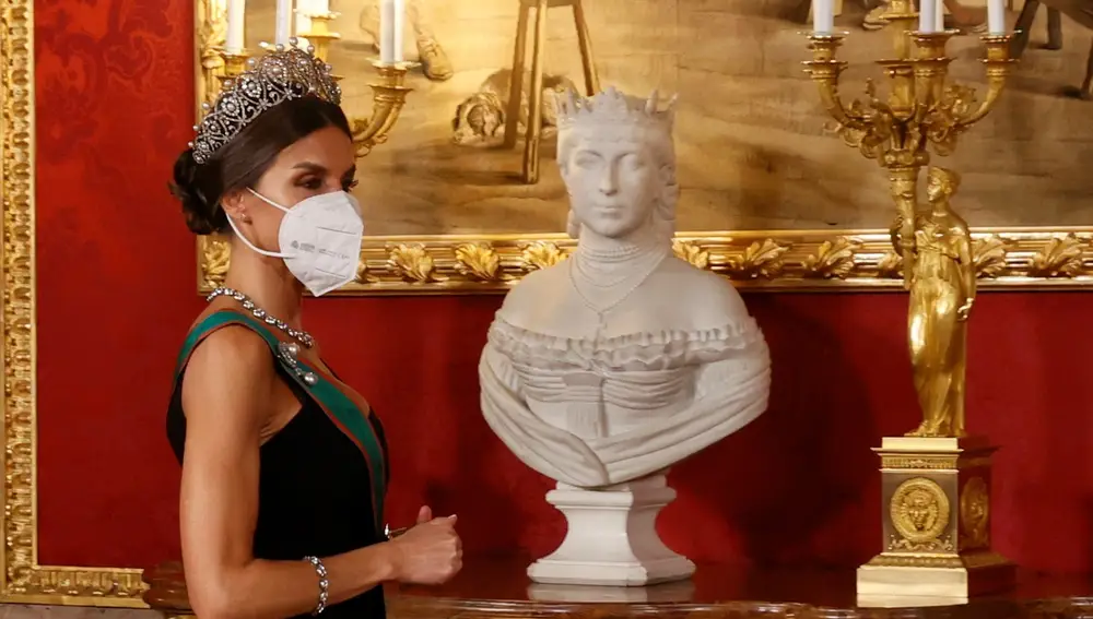 La Reina Letizia, con la Tiara Rusa. Efe