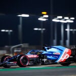 Fernando Alonso (Alpine), durante el Gran Premio de Catar.