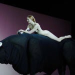 La presencia del Minotauro es fundamental en el espectáculo que presenta Dimitris Papaioannou en la sala grande de los Teatros del Canal