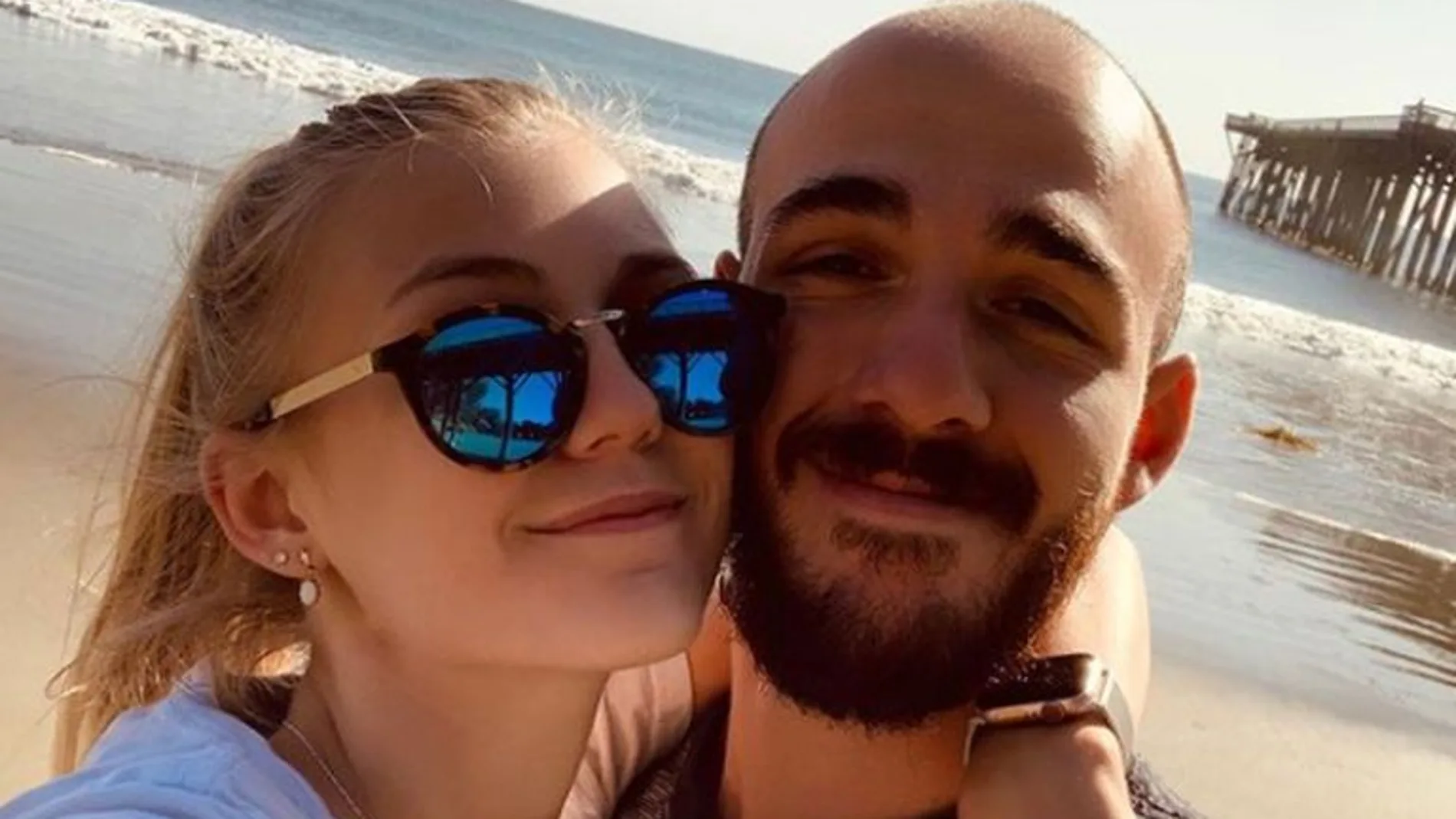 La joven Gabby Petito y su novio Brian Laundrie cuando viajaban por Estados Unidos.