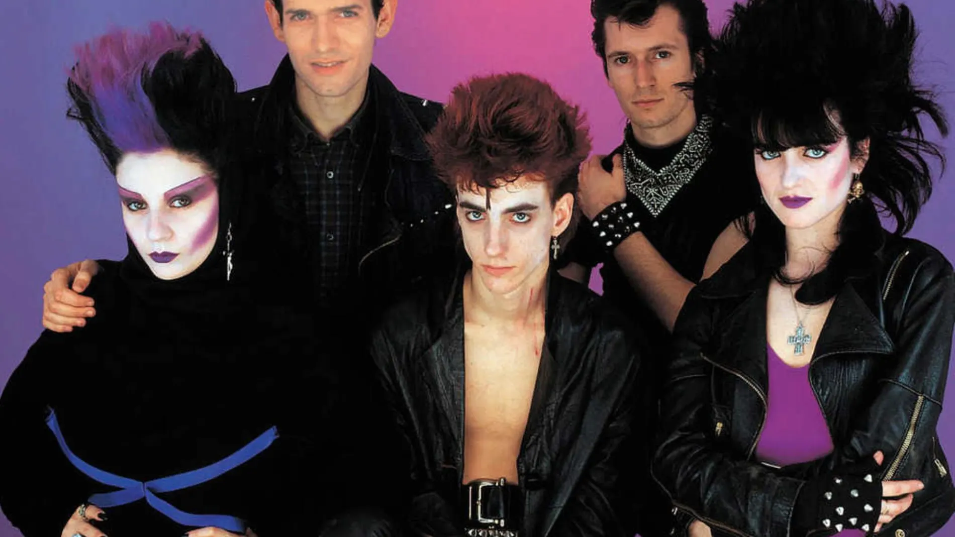 Alaska y los Pegamoides fueron uno de los grupos definitorios de la Movida o, como se le llamó en un principio, la Nueva Ola