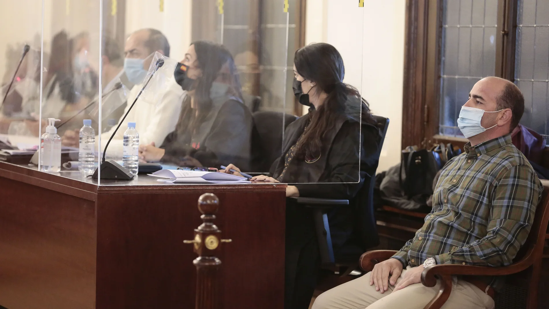 La Audiencia Provincial de León acoge el juicio contra dos hermanos por la muerte violenta de un hombre de 31 años en noviembre de 2008 en Villaobispo de las Regueras (León)