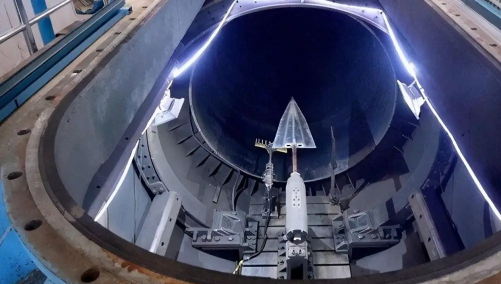 El túnel del viento hipersónico chino JF-12