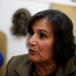AME1484. SAN SALVADOR (EL SALVADOR), 29/11/2021.- La salvadoreña Celia Medrano, experta en derechos humanos, habla durante una entrevista con Efe el 26 de noviembre de 2021 en San Salvador (El Salvador). Un defensor o defensora de derechos humanos "no es un opositor político", puesto que su función es el "señalamiento constante" y "reclamar responsabilidades", manifestó en una entrevista con Efe Celia Medrano, especialista salvadoreña que fue candidata a la Secretaría Ejecutiva de la Comisión Interamericana de Derechos Humanos (CIDH). EFE/Rodrigo Sura