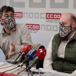 El secretario general de Comisiones Obreras de Industria de Castilla y León, Gonzalo A. Díaz Piñeles, y su homólogo en León, Ángel M. Santos, hacen balance de la situación industrial de la provincia y los retos para 2022