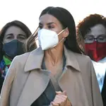 La Reina Letizia a su llegada al Real Monasterio de las Descalzas, a 02 de diciembre de 2021, en Madrid (España). Doña Letizia ha presidido el acto en el que se vuelve a abrir al público las colecciones del Real Monasterio de las Descalzas Reales, gestionado por Patrimonio Nacional.CASA REAL;COLECCIONES;REAL MONASTERIO DE LAS DESCALZAS;REINAJosé Oliva / Europa Press02/12/2021