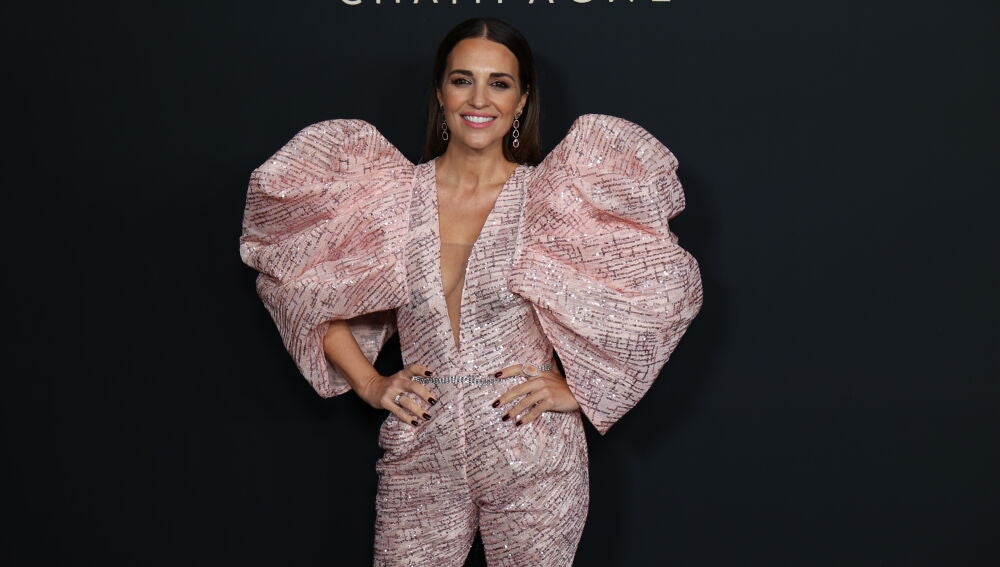 Paula Echevarría asiste a la fiesta que organiza Moët&Chandon Effervescence para celebrar la Navidad en el Teatro Real, a 2 de diciembre de 2021, en Madrid, España.