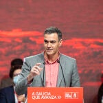 El secretario general del PSOE y presidente del Gobierno, Pedro Sánchez, interviene en la primera jornada del 14º Congreso del PSdeG