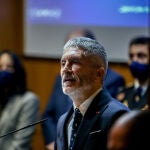 El ministro de Interior, Fernando Grande-Maslaska, ayer, en la toma de posesión del nuevo jefe superior de la Policía Nacional de Madrid