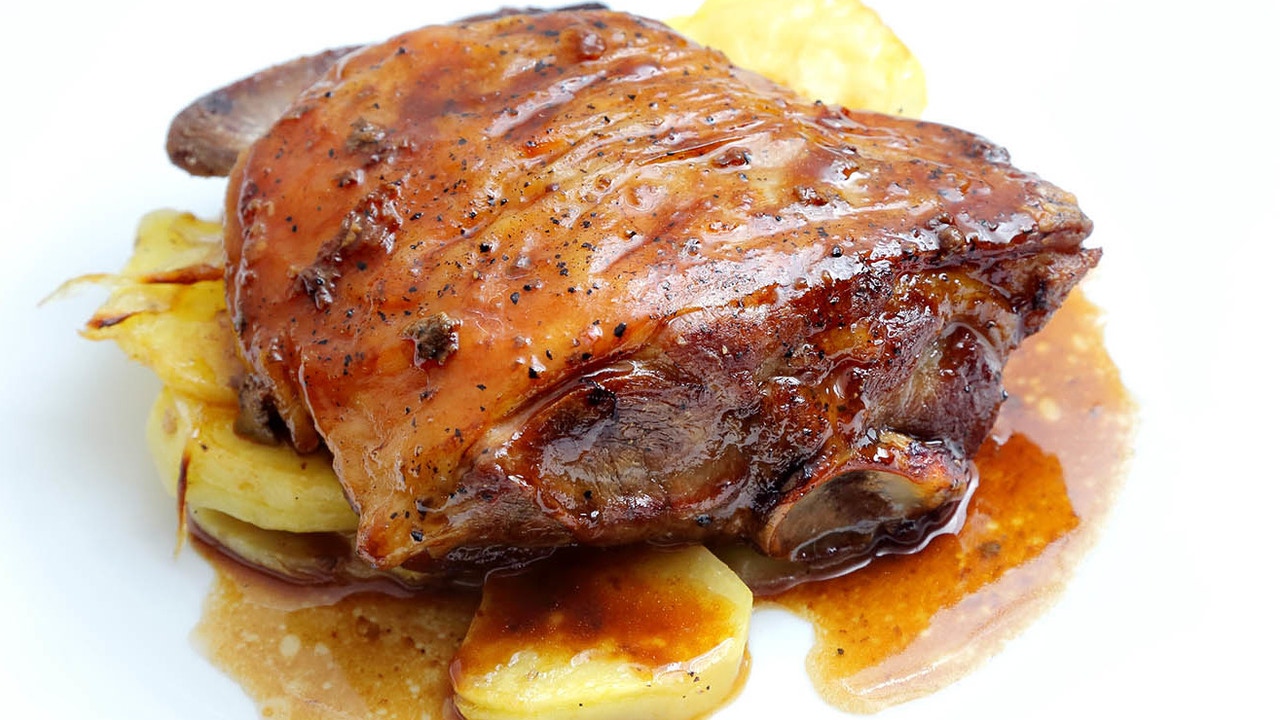 Dónde comer Ternasco de Aragón: estos dos restaurantes han sido premiados en el IV Mes del Ternasco Asado