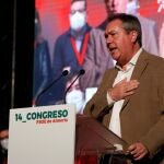 El secretario general del PSOE de Andalucía, Juan Espadas, interviene en el XIV Congreso Provincial del PSOE de Almería. EFE/ Carlos Barba