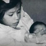 Lina, con su hijo Gerardo en brazos