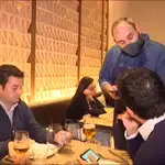 Ómicron coloca a España en riesgo muy alto por incidencia, con 511 casos por 100.000 habitantes