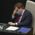 Unidos contra Almeida