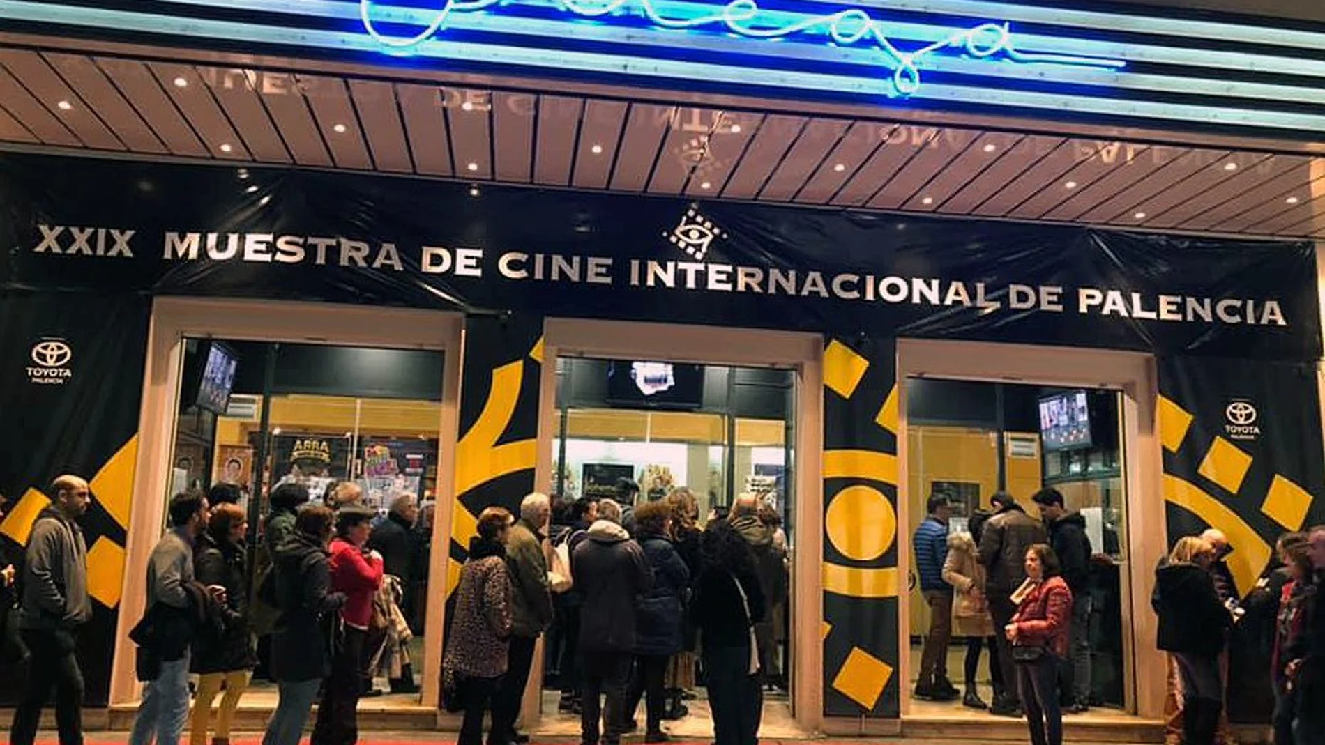 Aficionados al Cine acuden a la muestra palentina en una anterior edición