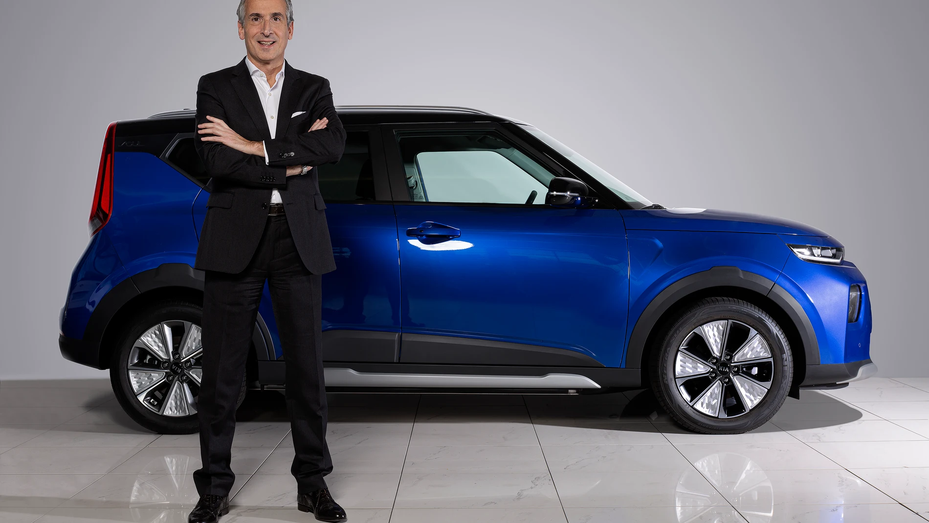 Emilio Herrera, Kia