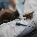 Una paciente con Covid-19 recibe ventilación asisitida en un hospital de Marsella (Francia)