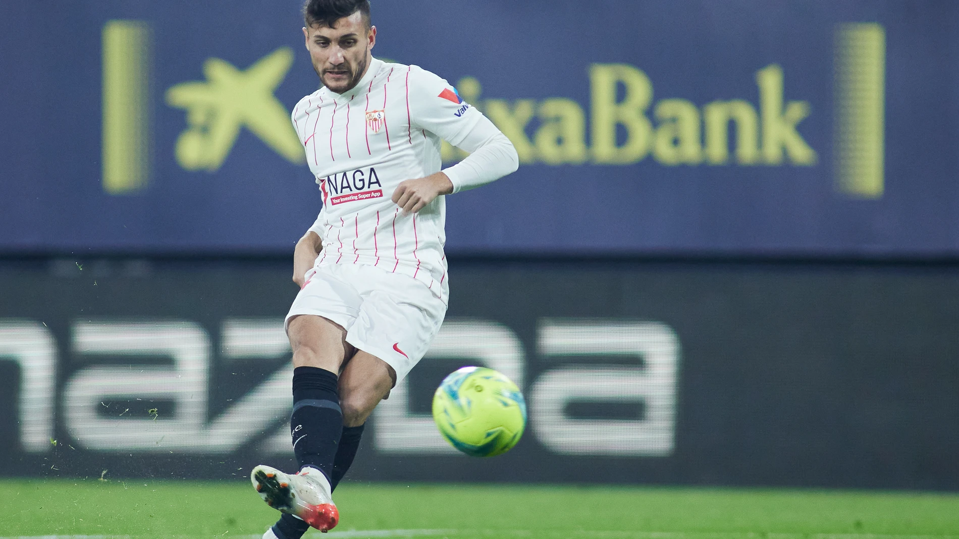 Óscar Rodríguez con el Sevilla.