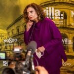 La ministra de Hacienda, María Jesús Montero, habla con los medios antes del acto de toma de posesión de Antonio Muñoz como nuevo alcalde de Sevilla