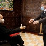 El president de la Generalitat, Ximo Puig en un encuentro con el profesor Santiago Grisolía