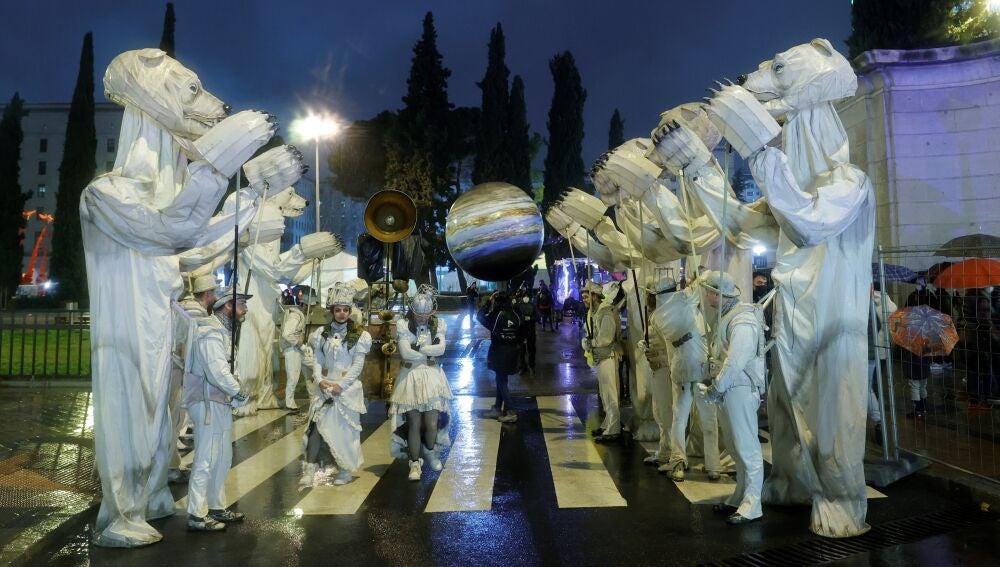 Las espectaculares imágenes de la llegada de los Reyes Magos a Madrid ...