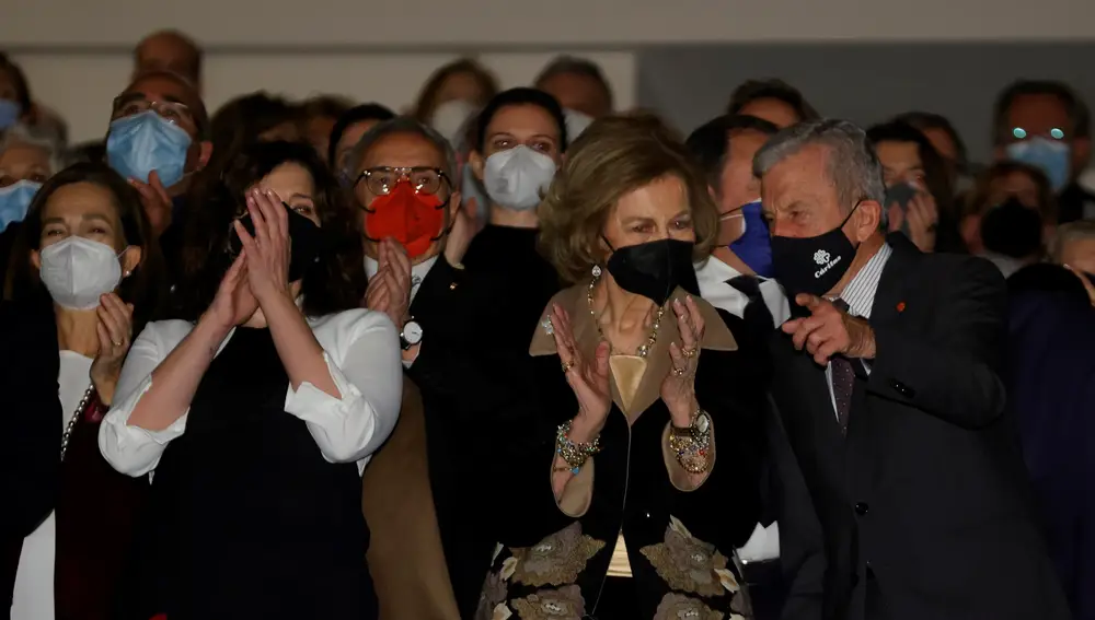 MADRID, 08/01/2022.- La reina Sofia asiste esta tarde a la XXI Gran Gala Solidaria de Zarzuela a beneficio de Cáritas que se ha celebrado hoy sábado en el Auditorio Nacional de Música de Madrid. EFE / Zipi. POOL