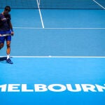 Djokovic, en pleno entrenamiento en Melbourne Park
