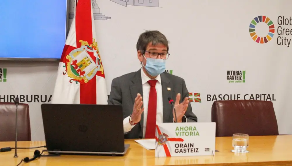 El alcalde Gorka Urtaran, en rueda de prensa AYUNTAMIENTO DE VITORIA 14/01/2022